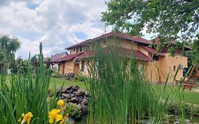 Cserke Apartmanhaz